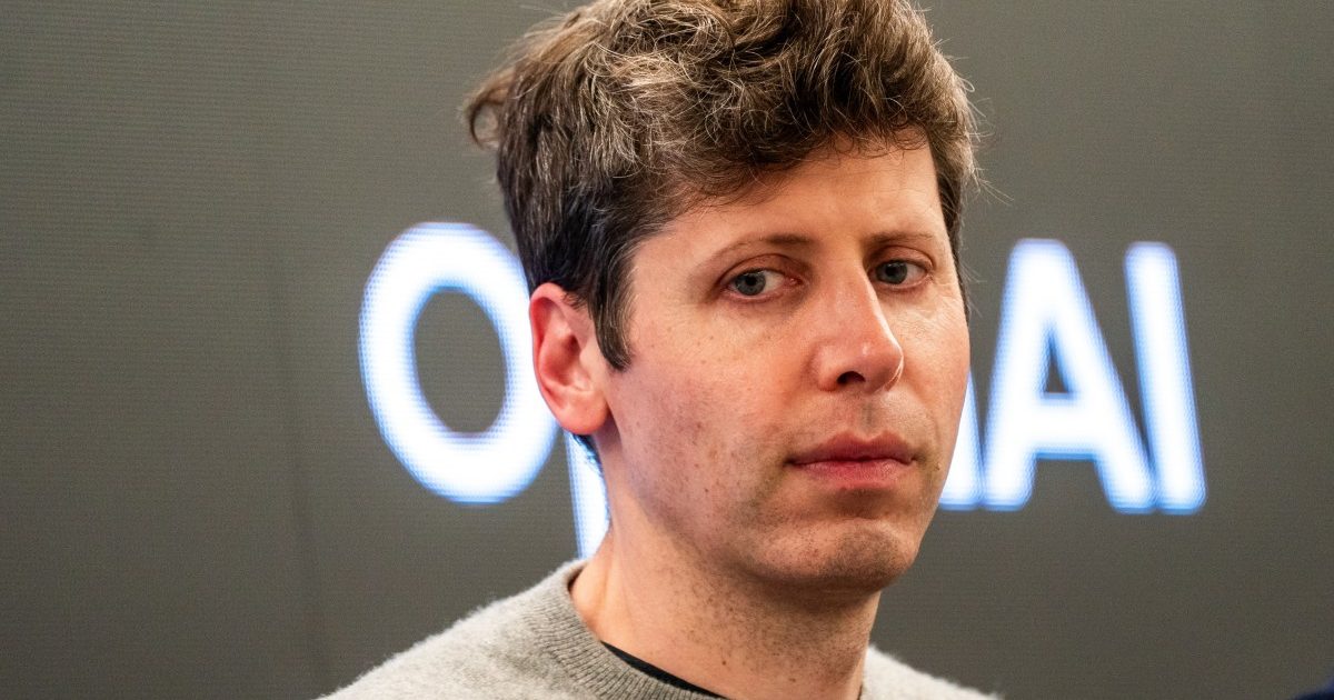 DROPIDEA | دروب ايديا - Apple's Lawsuit Against OpenAI: Could It Derail IPO Plans?