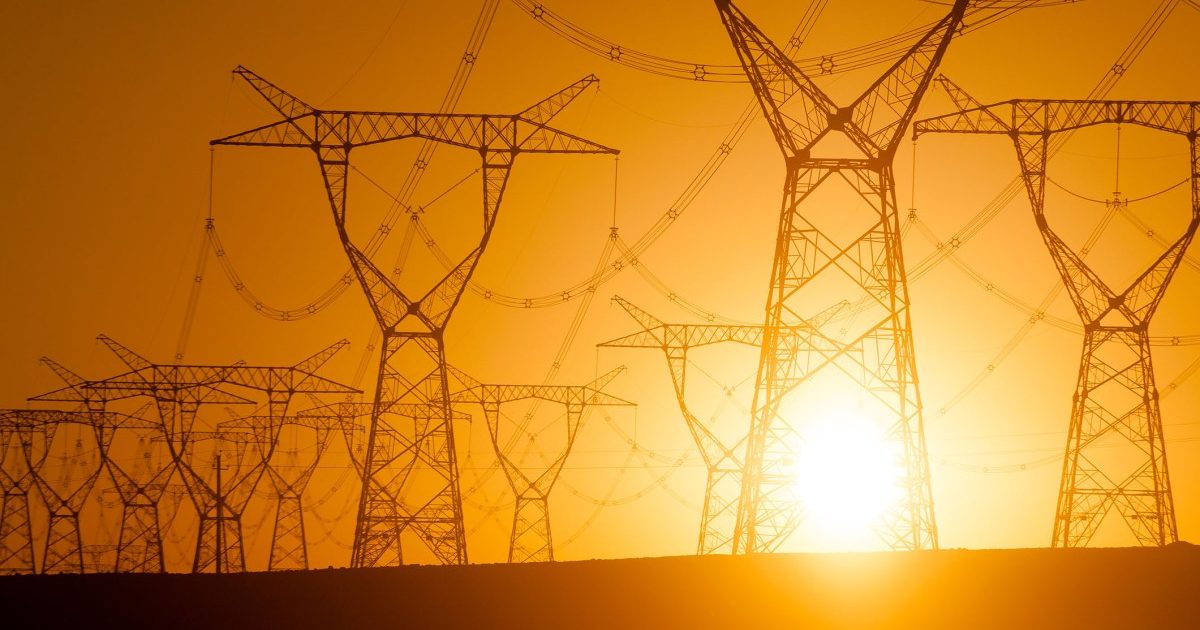Power Cuts to Data Centers to Protect the US Grid from Collapse