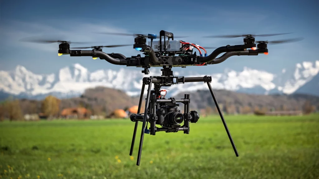 DROPIDEA | دروب ايديا - Drones and cinematography: benefits and challenges of using aerial technology