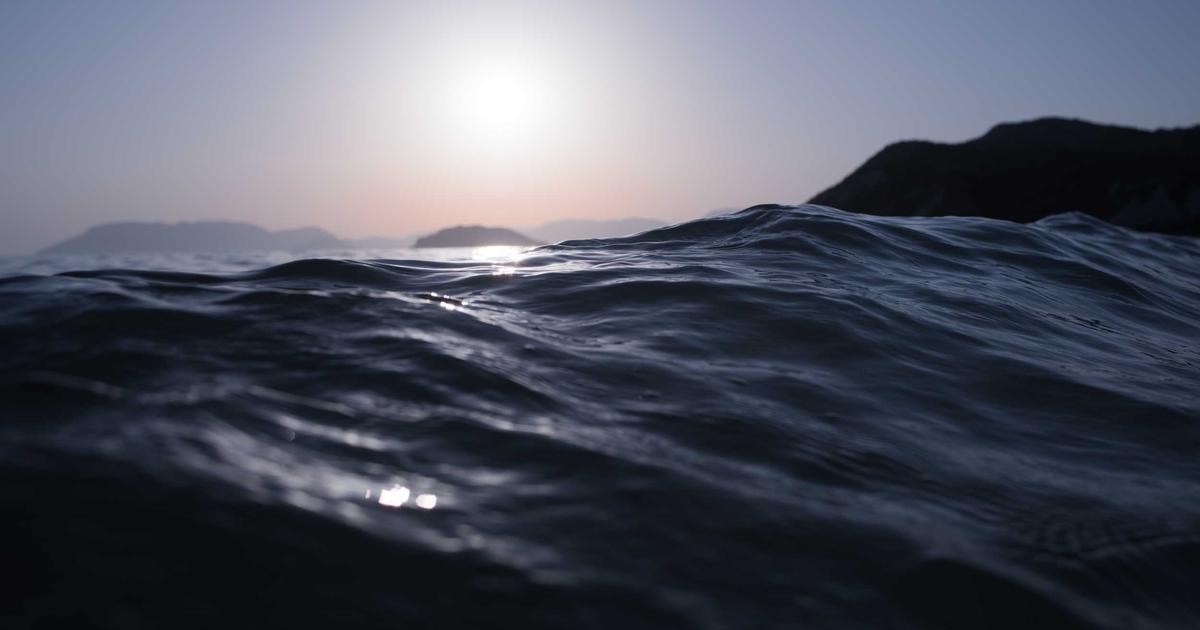 DROPIDEA | دروب ايديا - How to change your friends' profile picture on WhatsApp [trick]