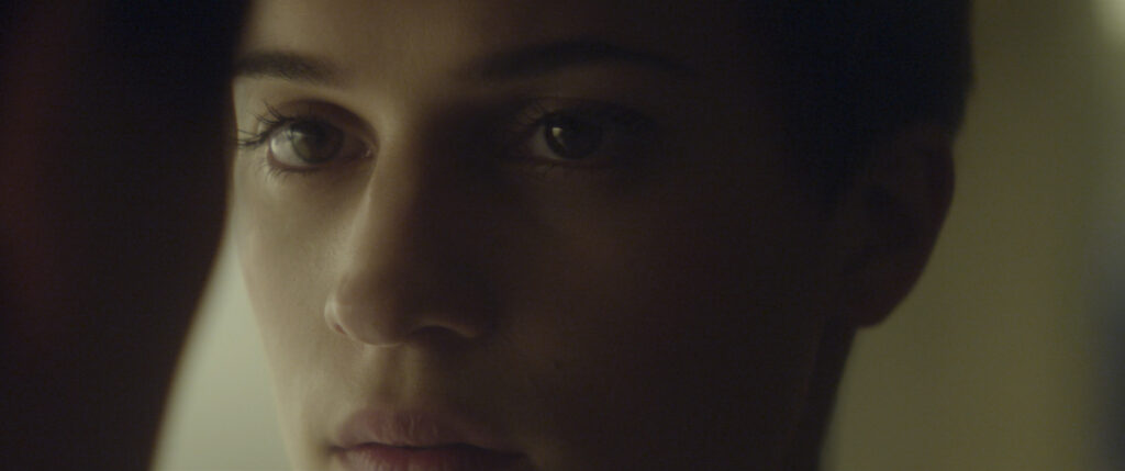 DROPIDEA | دروب ايديا - Let's get to know the short lighting technique - SHORT KEY LIGHTING