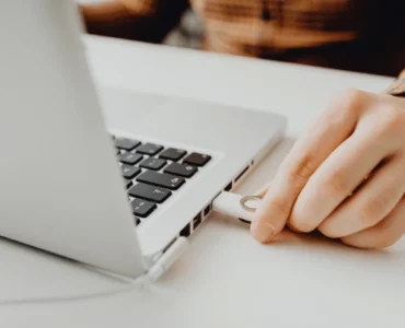 58df8f_a8a6cc2e2b9140f08f548d69ebd386f7mv2